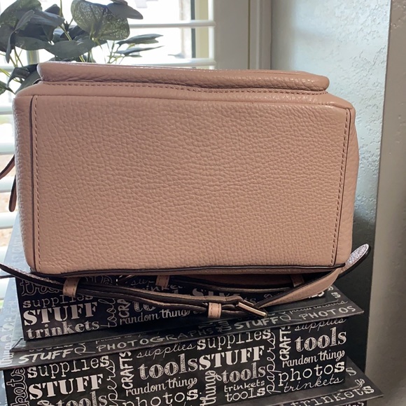 NWT Kate Spade Jackson medium backpack in color warmvellum (light neutral pink) - Picture 7 of 9